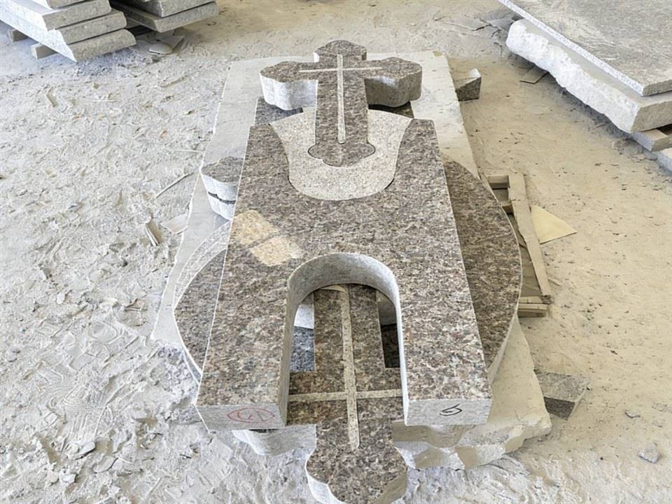 Romanian Tombstone Romanian Tombstone